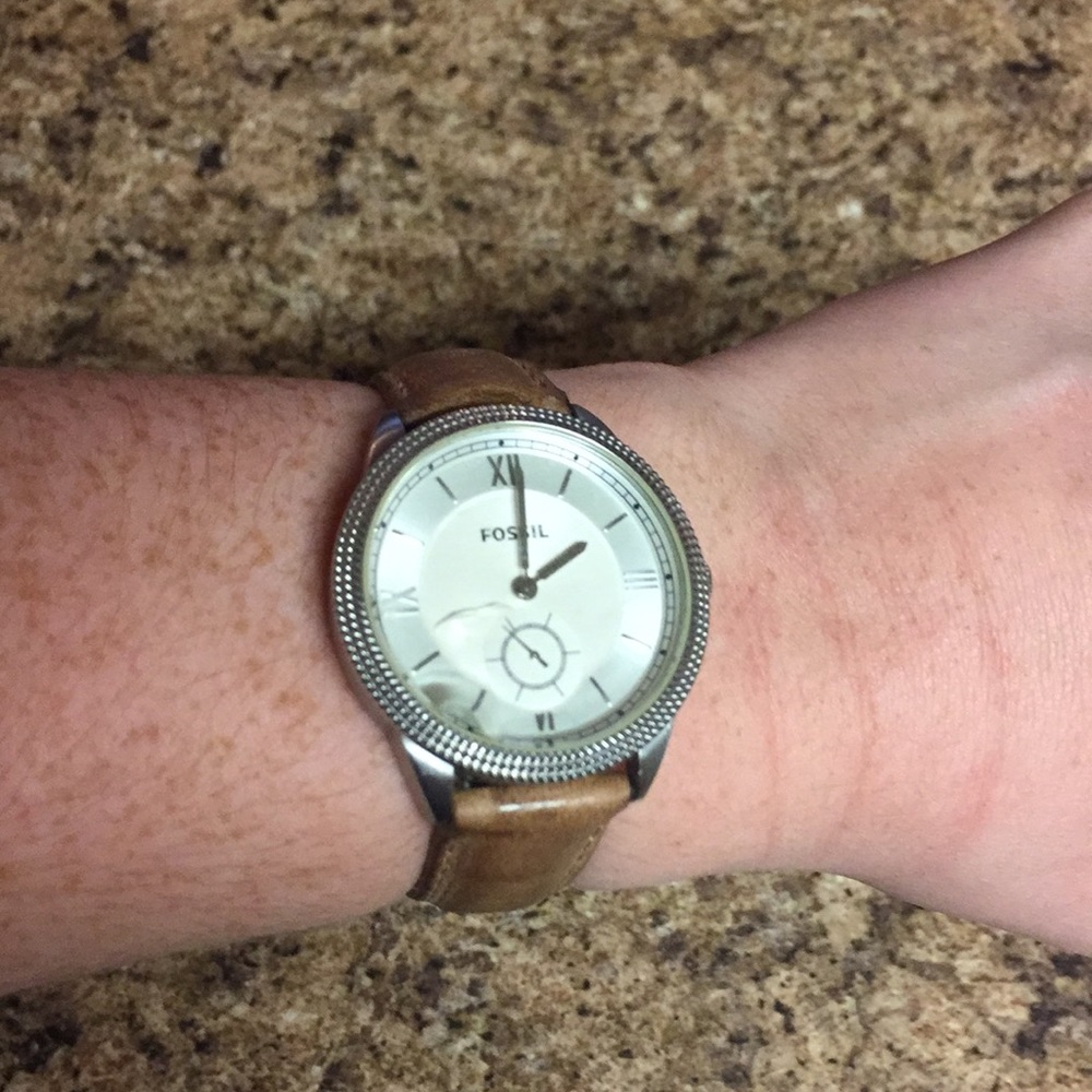 Fossil Watch - Picture 3 of 4